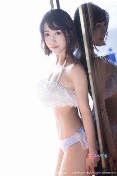 [秀人网XiuRen] N00814 婀娜苗条少妇兜豆靓Youlina纯白清凉比基尼柔美海边养眼写真 50P